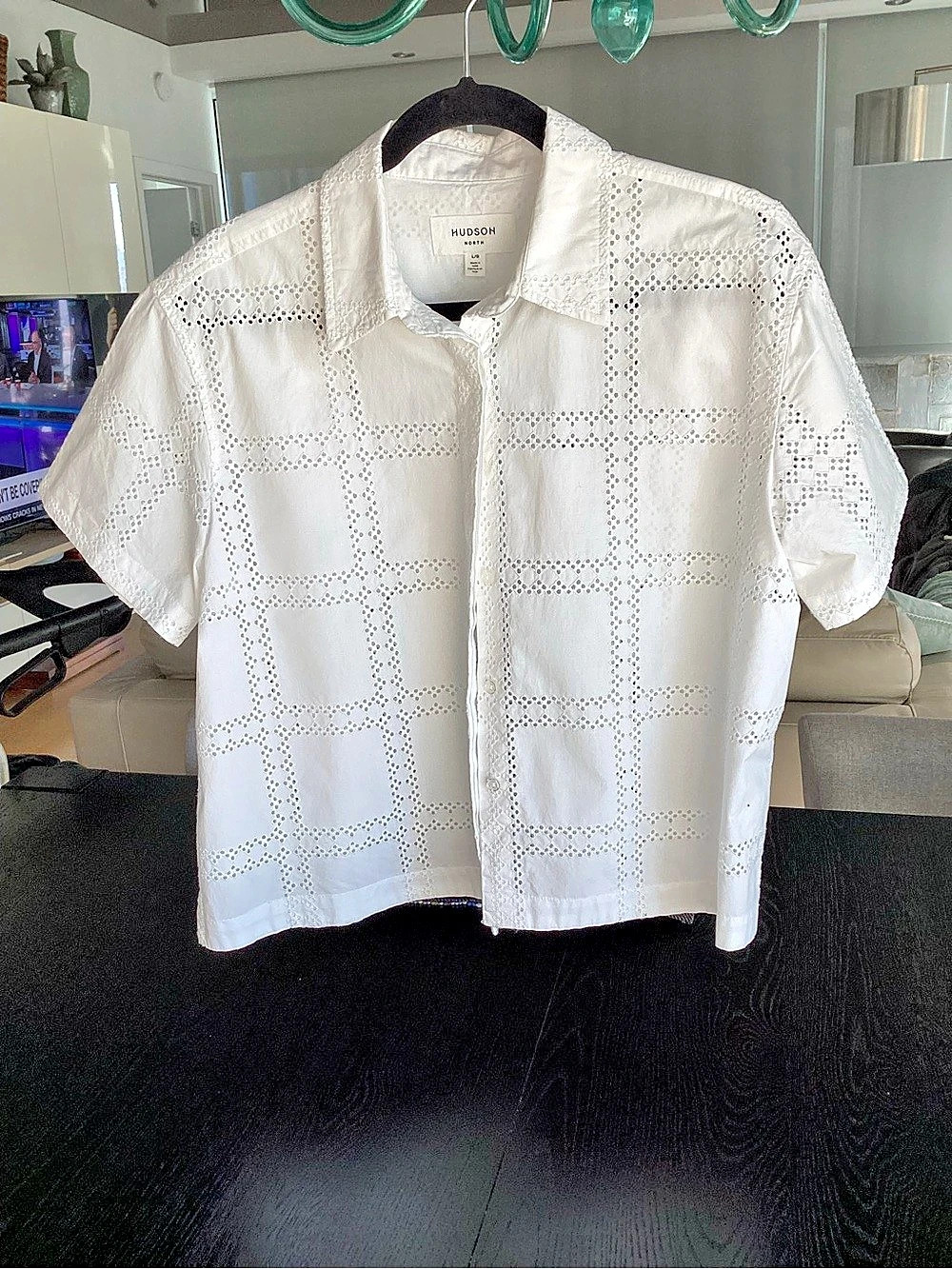 Hudson North Women’s Eyelet Short Sleeve Shirt in White Size Large.NWOT